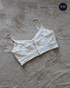 🤍 CUTE EMBELLISHED BRALETTE
