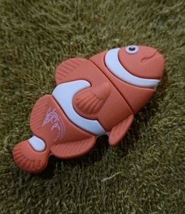 Clownfish USB 2.0 Flash Drive - 4GB Pen-Drive