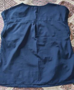 solid blue women top.