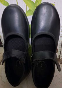 Black Shiny School Shoes for Students