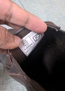 Men's Leather Slip on size 9 👟