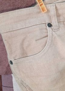 Cream Corduroy Pants 👖