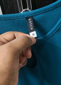 Teal Ribbed Keyhole Long Sleeve Top
