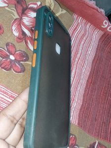 Vivo V9 &amp; Y83