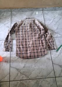 Men's Plaid Button-Down Shirt