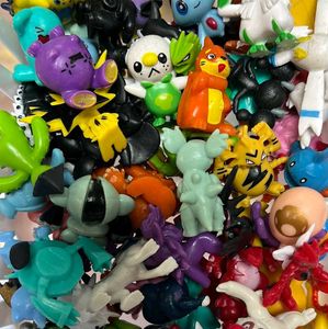 24 Pcs Mini Figurines Toy Set