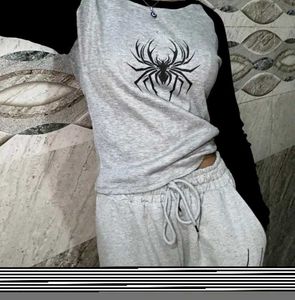 Graphic Spider Long Sleeve Top