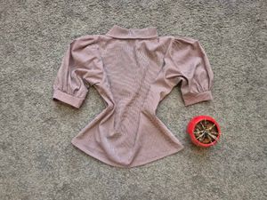 Korean Puffed Sleeve Top