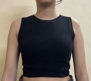 Sleek Black Sleeveless Crop Top