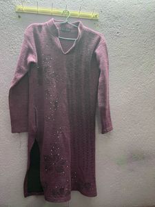 Elegant Woolen Embroidered Kurta ‼️