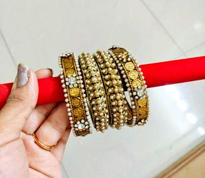 Exquisite Embellished Bangle Set of 2