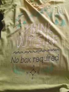Price Drop 💧 Fresh Green TShirt With Little Flaw