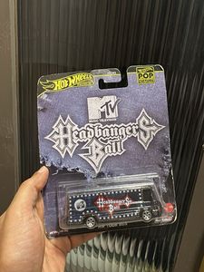 Hot Wheels Headbangers Ball MTV Tour Bus