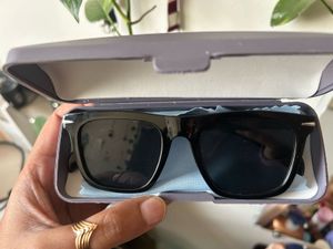 price drop ‼️Stylish Black Sunglasses 😎