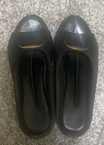 Classic Black  slippers