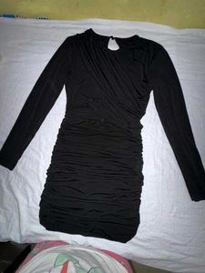 Elegant Black Ruched Long Sleeve Dress