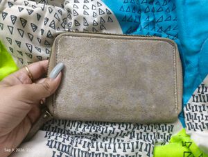 Caprese Wallet