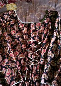 Paisley Print Short kurti