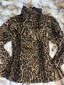 RARE Y2K Vintage Animal Print Mock Neck Top