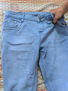 Light Wash Skinny Jeans