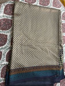 Elegant Beige Saree with Paisley Print