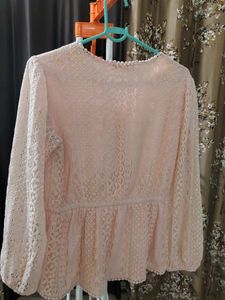 Chic Lace Peplum Top