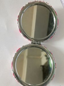 Two Sides Mirror