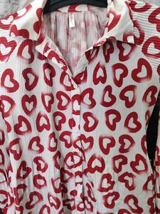Women's White &amp; Red Heart Print Shirt