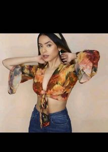 Floral Print Tie-Front Crop Top