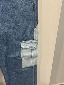 Forever 21-Stylish Blue Denim Cargo Pants