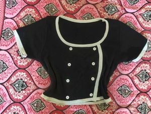 Cute Black & White Casual Top