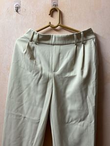 Stylish Beige Cropped Pants