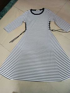 🤍 Black & White Striped Flared Tunic/Dress