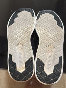 Puma Sneakers