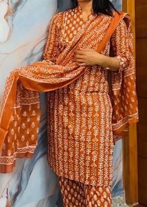 Orange Kurta Set with White Print