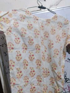 White Paisley Print Kurta with Lace Neckline