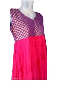 ✴️Price Drop ✴️Purple and Pink Beautiful Flared Ne