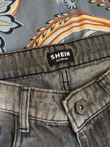 Stylish Grey Cargo Jeans