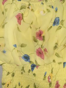 Chic Floral Print Smocked Blouse
