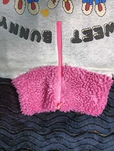 Sweet Bunny ☃️☃️36 Cropped Sweatshirt