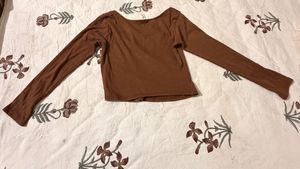 Brown Long Sleeve Scoop Neck Top