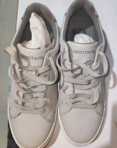 Red Tape Men's Casual Shoes. Like New. No Coins.