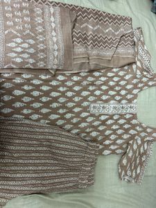 Women's Ethnic Cotton Kurta and Pants Set