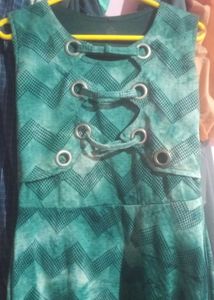 Green Tie-Dye Lace-Up Dress