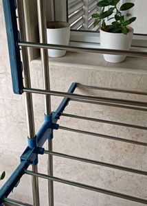 Cloth drying stand
