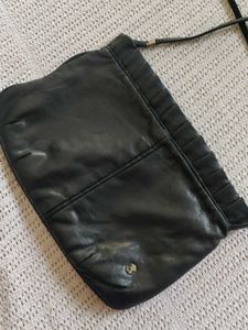 Chic Black Leather Crossbody Bag