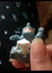 spider man kinder Joy villain's action toy