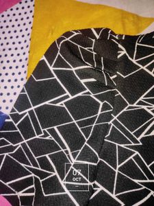 Abstract Print Puff Sleeve Top
