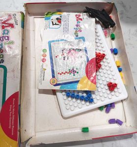 Ratna's Senior Magic Pegs Game