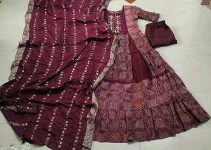 bandhani Maroon Kurta Set